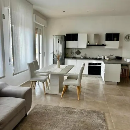 L'approdo 公寓 托雷斯港